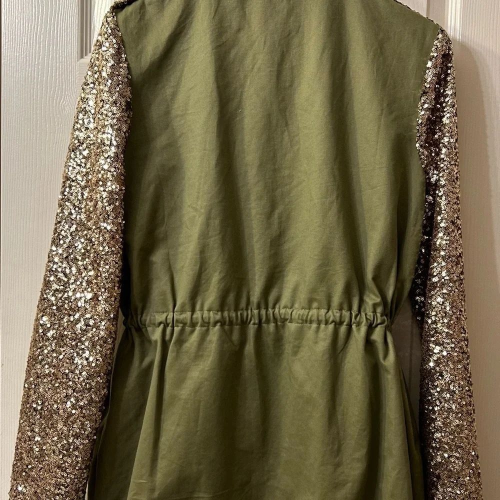 Vera & Lucy khaki Green blazer with gold sequins on the sleeve sz L - Picture 3 of 4
